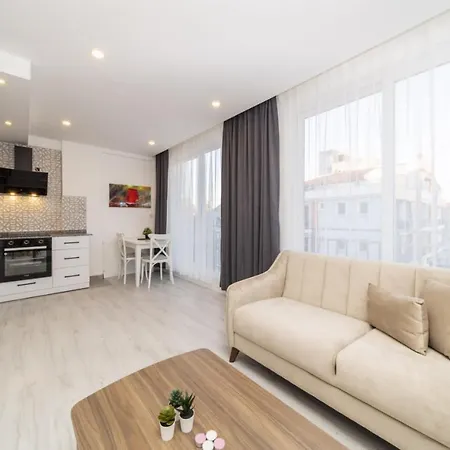 Central Flat With Terrace And View In Muratpasa Apartment *