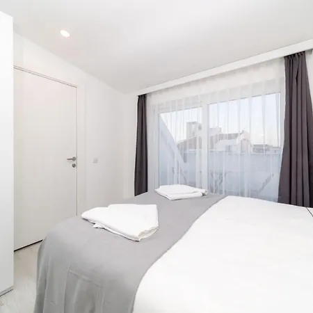 Flat With Terrace And View In Muratpasa 아파트